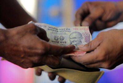 СМИ: Россия и Индия откажутся от расчета в рупиях