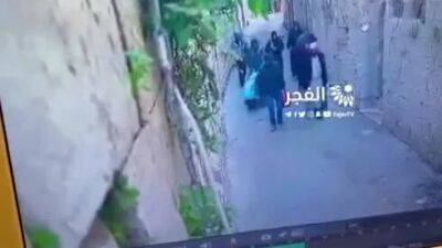 Видео: переодетые в женщин бойцы израильского спецназа заходят в Шхем