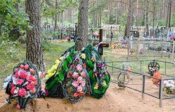 Страсти в Пинске: теща на похоронах зятя заявила, что он не отец ее внучки