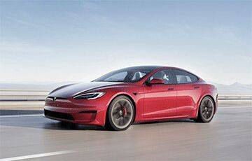 Tesla представила свой самый быстрый электромобиль в истории