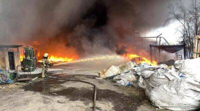 В рф снова масштабный пожар: горят склады с легковоспламеняющимися жидкостями