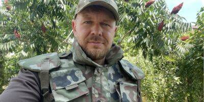 «Есть подозрение». Александр Положинский усомнился в реальности «волонтеров» в форме, просящих деньги для военных на улицах Киева