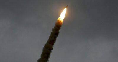 Оккупанты обстреляли ракетами С-300 Донетчину: разрушили два завода (ФОТО)