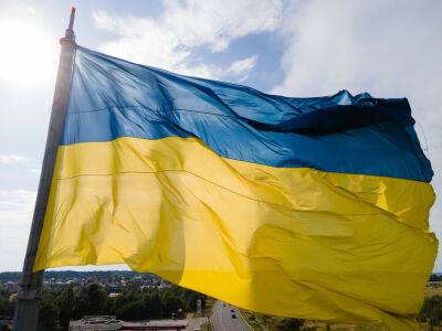 Суд Берлина разрешил украинские флаги на 8 и 9 мая, российские все еще запрещены