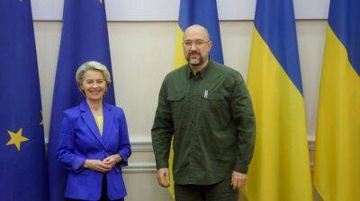 Фон дер Ляйен обсудила со Шмыгалем восстановление Украины