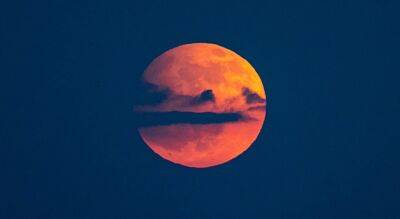 Лунное затмение 05.05.2023 - в сети показали новые фото