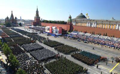 Парад 9 мая в России – британская разведка объяснила, почему отменяют