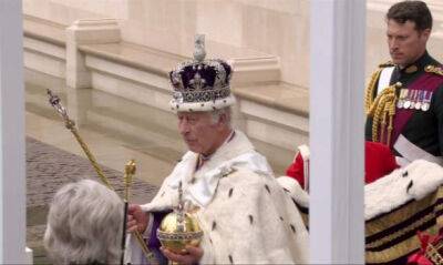 королева-консорт Камилла - король Чарльз III (Iii) - Король Чарльз III покинул Вестминстерское аббатство - unn.com.ua - Украина - Киев - Англия - Лондон - Великобритания