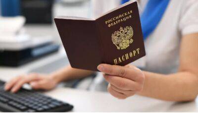 Мигранты из Таджикистана стали первыми по получению гражданства России