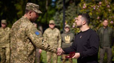 Зеленский наградил пехотинцев: двум присвоено звание Героя Украины