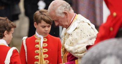Будущий король. Принц Джордж исполнил роль почетного пажа на коронации короля Чарльза III