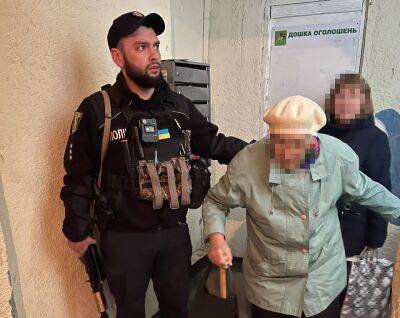 Посреди Харькова потерялась бабушка: помогла неравнодушная прохожая (фото)