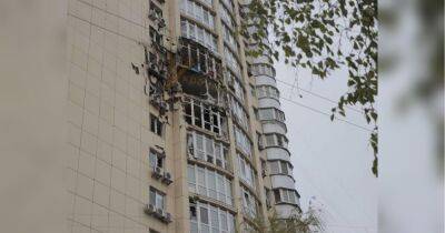 Подавал знаки врагу? Во время атаки РФ на Киев неизвестный якобы мигал фонарем с крыши многоэтажки.