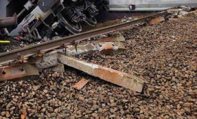 Серьезная катастрофа на железной дороге: в "Укрзализныце" сделали срочное заявление