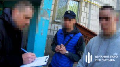 Двое правоохранителей подозреваются в изнасиловании несовершеннолетней девушки в Черкассах