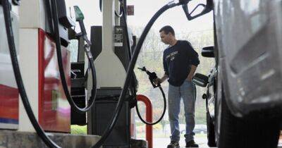 В Украине скоро изменятся цены на бензин: в НБУ рассказали, чего ожидать до конца 2023 года