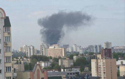 В Киеве произошел масштабный пожар: горит новостройка