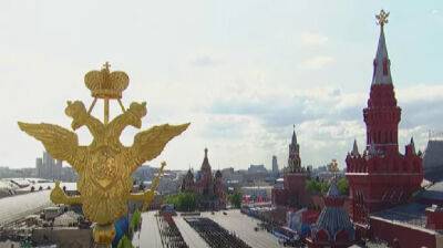 Авиационную часть парада в Москве и нескольких других городах РФ отменили