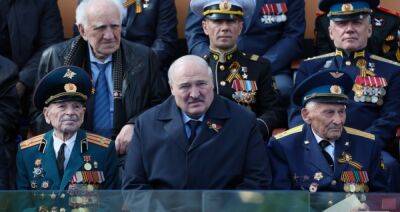 Лукашенко не было на обеде у путина, он покинул Москву сразу после парада – СМИ
