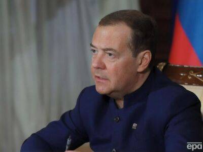 Яценюк о ядерных угрозах Медведева: Мозг у него усох полностью. У него такая субстанция, как мозги, стала отсутствовать. Либо пропил, либо что произошло