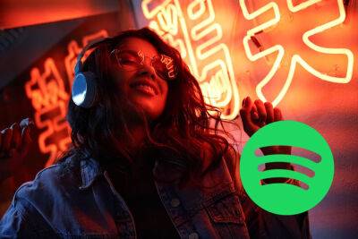 Spotify удалил тысячи треков, сгенерированных ИИ, и продолжит борьбу с ними