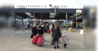 Польша продолжит выплачивать компенсации за бесплатное размещение украинских беженцев