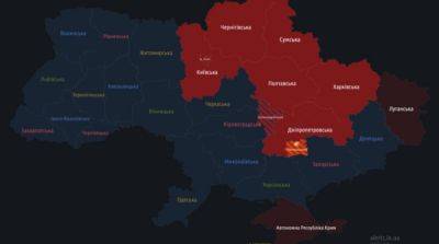 В ряде областей Украины объявлена воздушная тревога, в Киевской области звучат взрывы