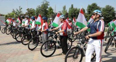 В Душанбе прошёл велосипедный марафон