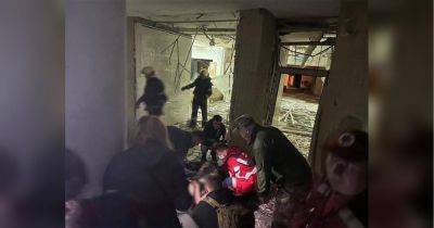 Враг снова нанес позорный удар по Киеву ночью: в результате падения обломков есть погибшие и пострадавшие