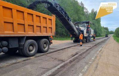 В Тверской области по национальному проекту ведется ремонт дороги Западная Двина – Жарковский