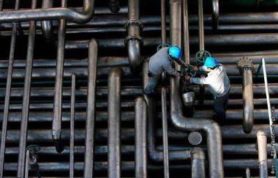 Глава "Газпром нефти" ждет роста спроса на нефть в Китае во II полугодии