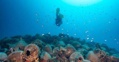 Затонувший, но не забытый "Парфенон кораблекрушений": подводный музей ждет посетителей (фото)