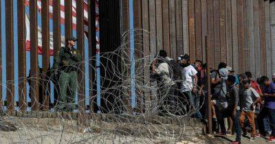 Пограничный кризис: войска Национальной гвардии США направились к границе с Мексикой