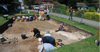 Впервые со времен Средневековья: в Британии обнаружили фундамент древнего монастыря