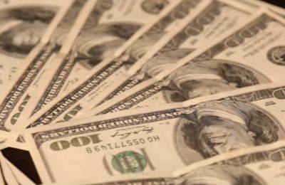 Доллар серьезно крутануло: банки и обменки обновили курс на 10 июня