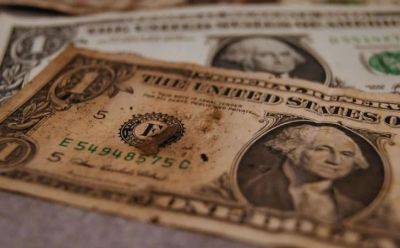 «Изношенные» купюры: НБУ дал разъяснение относительно обмена наличной иностранной валюты
