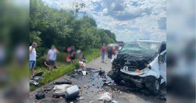 Крупная авария на трассе Киев — Одесса: есть жертвы, много травмированнных (фото, видео)