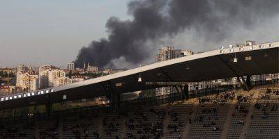 Возле стадиона финала Лиги чемпионов вспыхнул большой пожар — видео