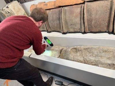 Археологи обнаружили захоронения римлян в гипсовых саркофагах – детали экспедиции - apostrophe.ua - Украина - Англия