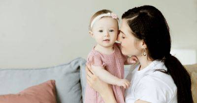 "Что с ней не так": женщина рассказала, что лучшая подруга тайно кормила грудью ее дочь - focus.ua - Украина - Форум