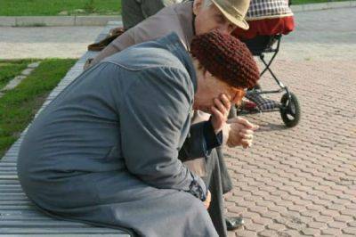 Блокировка пенсий: украинских пенсионеров лишают выплат