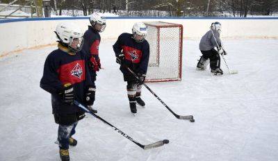В Юрмальской спортивной школе закроют секции хоккея и фигурного катания