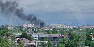 В России вспыхнул пожар на заводе в Ростове-на-Дону