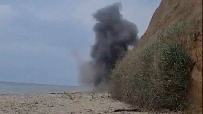 На одесское побережье вынесло два опасных «сюрприза» | Новости Одессы