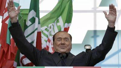 Италия: прощание с Сильвио Берлускони