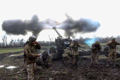 Потери оккупантов зашкаливают: ВСУ "минуснули" сотни орков вместе с танками, артиллерией и вертушкой
