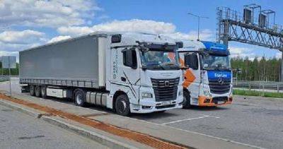 Первые беспилотные грузовики поедут по трассе Москва - Санкт-Петербург