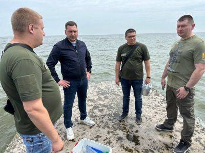 Существенной опасности нет: Госэкоинспекция взяла пробы воды в Херсонской области