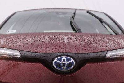 Новые авто Toyota с твердотелыми аккумуляторами будут заряжаться за 10 минут и проезжать до 1200 км