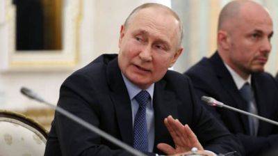 Путин говорит, что ждет конца контрнаступления и у него "есть планы"